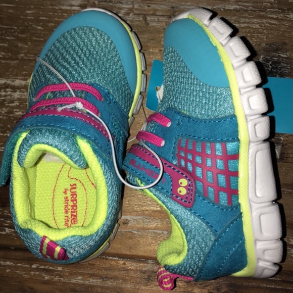 Stride Rite Other - New stride rite surprize light up